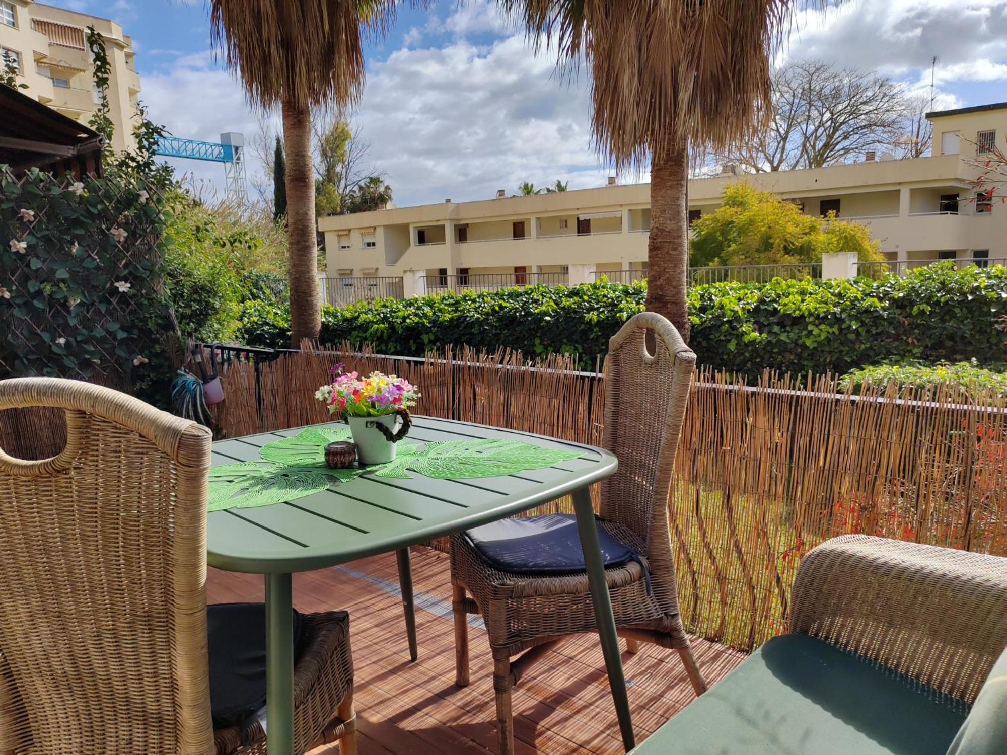 C.Bastion 2 Apr.2 Apartment Torremolinos Bagian luar foto